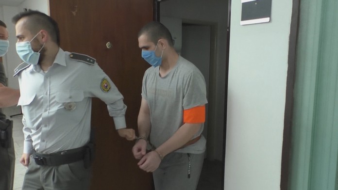 Služobný pes Hutch odhalil drogy z Mexika.