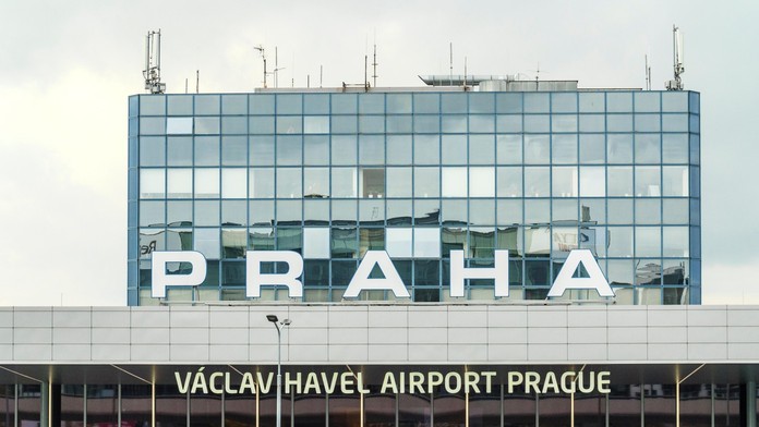 Česká polícia dostala dve anonymné hlásenia o dronoch. Ich výskyt napokon nezaznamenala