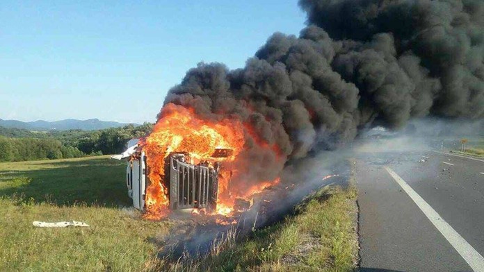 Nehoda pri obci Lovčica-Trubín.