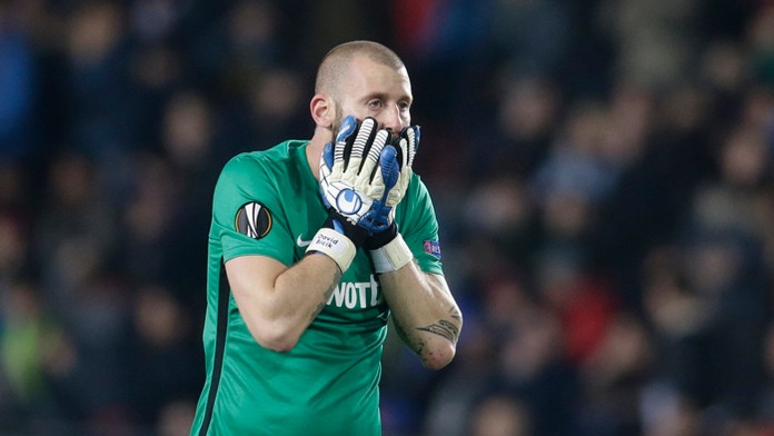 Brankár Sparty Praha David Bičík na archívnej snímke.