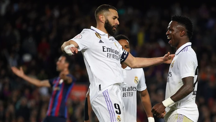 Benzema sa rozlúčil s Realom gólom. Barcelona na záver sezóny zakopla
