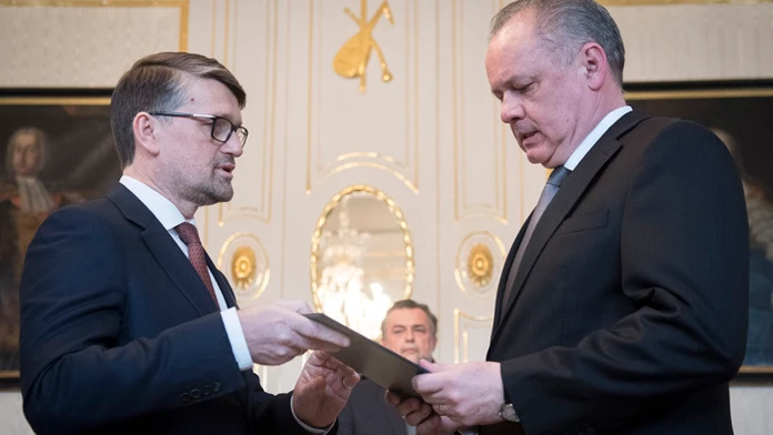 Prezident Andrej Kiska prijíma demisiu ministra kultúry Mareka Maďariča. 
