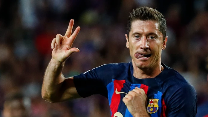 Lobotkov Neapol triumfoval nad Liverpoolom, Lewandowski si hetrikom vychutnal Plzeň