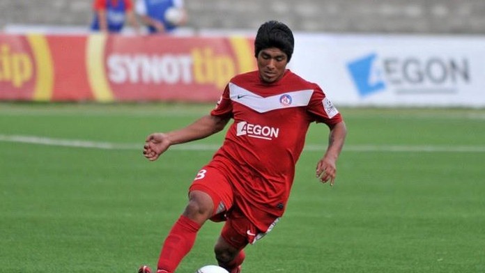 Viackrát odmietol Slovan, takmer si zničil kariéru. Usadil sa na Slovensku, chcel zaň aj hrať (príbeh)