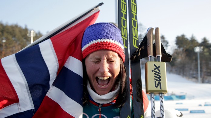 Nórska bežecká legenda Marit Bjorgenová jasá po zisku celkovo ôsmeho zlata.