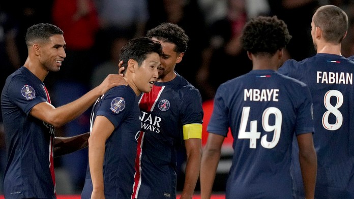 Futbalisti PSG v zápase s Montpellierom