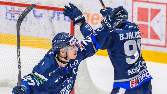 Slovan dostal debakel. Cracknell zahviezdil hetrikom, súboj tímov v kríze zvládla lepšie Nitra