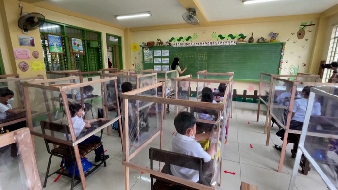 Filipínske deti sa vrátili do škôl