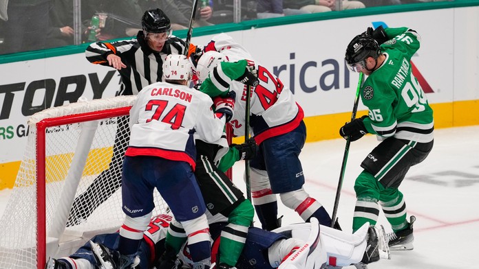 VIDEO: Dallas vyhral futbalovým výsledkom. Smoliarom zápasu bol Martin Fehérváry