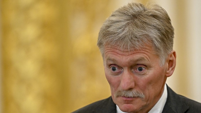 Rozhodnutie je na vás, dobre si to však rozmyslite. Rusko sa nepriamo vyhráža niekdajšiemu spojencovi