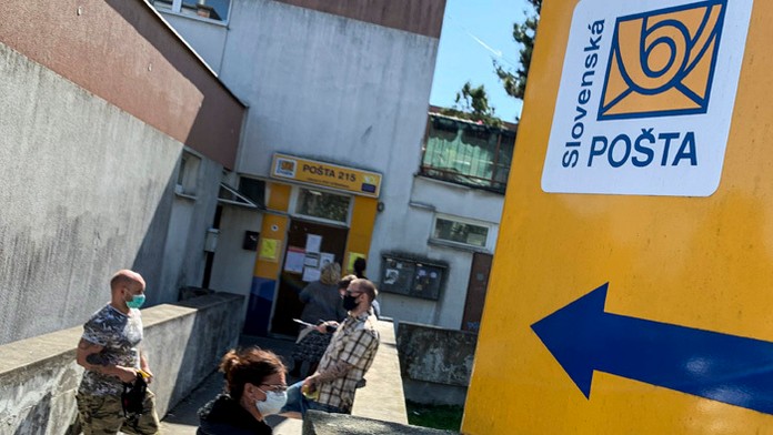 Tamara (Zuzana Mauréry)