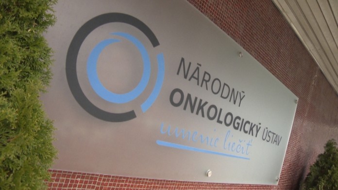 Národný onkologický ústav tvrdí, že pacienti ohrození neboli