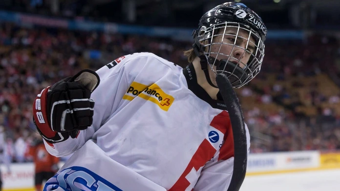 Nico Hischier.