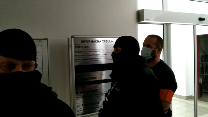 Peter Petrov prvýkrát ako svedok na súde