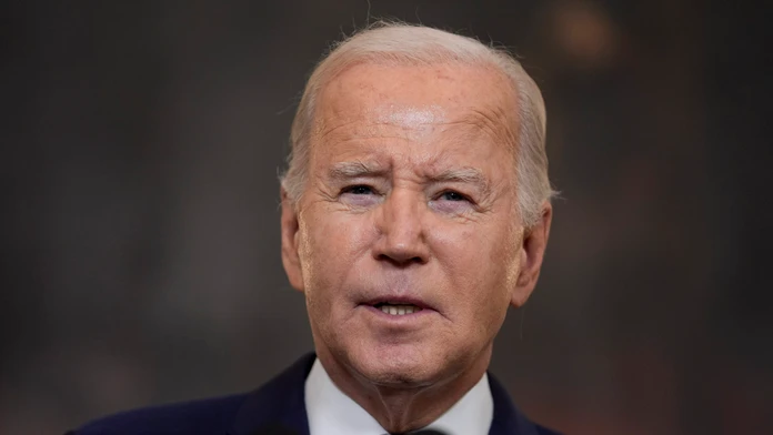 VIDEO: Prezident USA spôsobil rozruch. Francúzskeho kolegu si pomýlil s jeho predchodcom, ktorý roky nežije