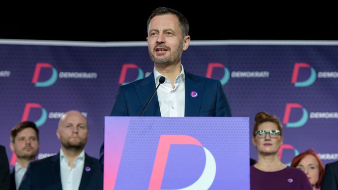 Demokrati o výmene predsedu neuvažujú. Tému spájania už uzavreli