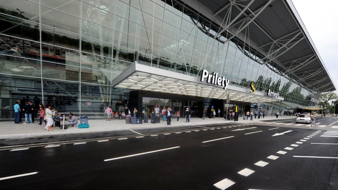 Letisko M. R. Štefánika v Bratislave.