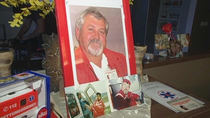 Dlhoročný záchranár Vladimír Kostolanský zomrel v máji 2012.