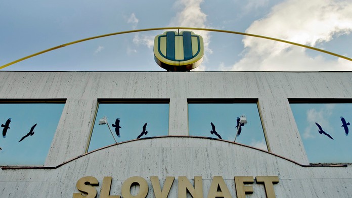 Slovnaft.