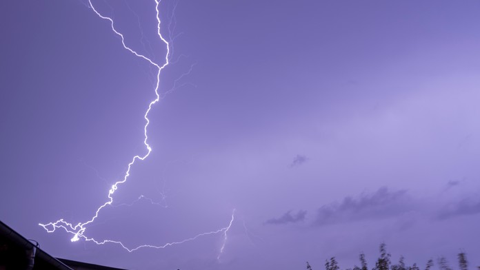 Búrka - ilustračná snímka