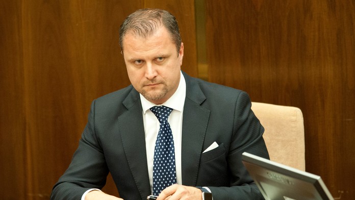 Na snímke novovymenovaný podpredseda NRSR Andrej Hrnčiar