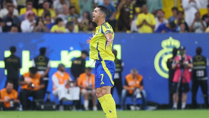 Top desať najlepšie zarábajúcich futbalistov. Takéto sumy si pripisujú hviezdy svetového formátu