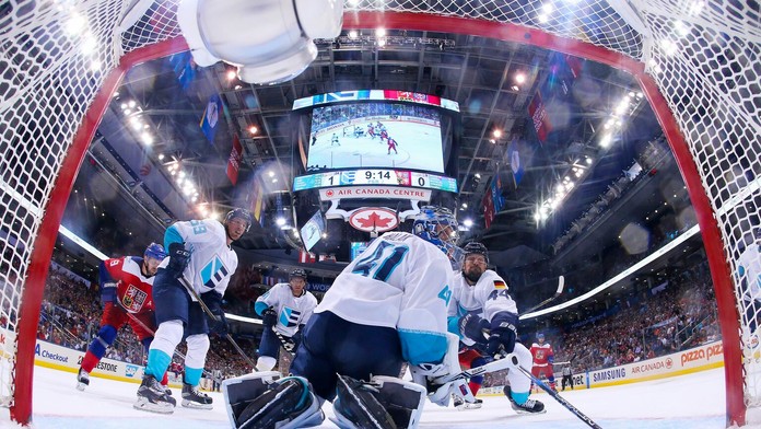 Jaroslav Halák v drese Tímu Európy