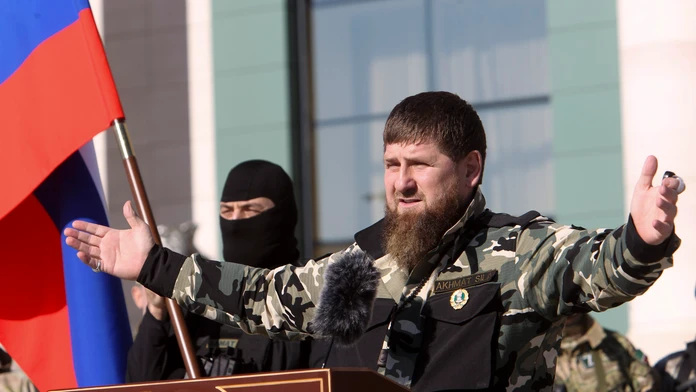 Kadyrov sa vyhráža napadnutím Poľsku. Pochybujem, že ho vie nájsť na mape, je to kriklúň, tvrdí odborník