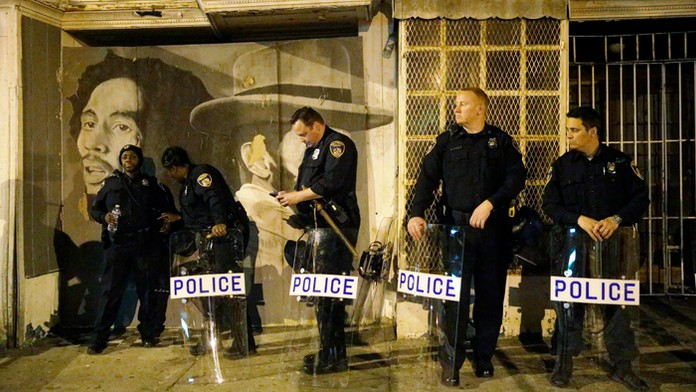 Smrť Afroameričana vyvolala v Baltimore masové nepokoje.