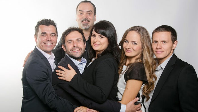 Herec s manželkou sa tešia na tretie dieťatko.