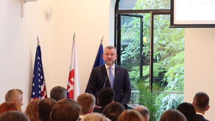 Na snímke prezident SR Peter Pellegrini vystupuje s prejavom na podujatí slovenských profesionálov pôsobiacich v Severnej Amerike Slovak PRO Summit 2024.