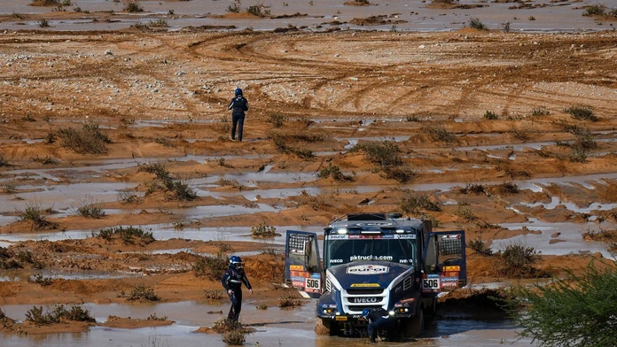 Dakar: Deviata etapa si vyžiadala nehodu, po ktorej zomrel fanúšik
