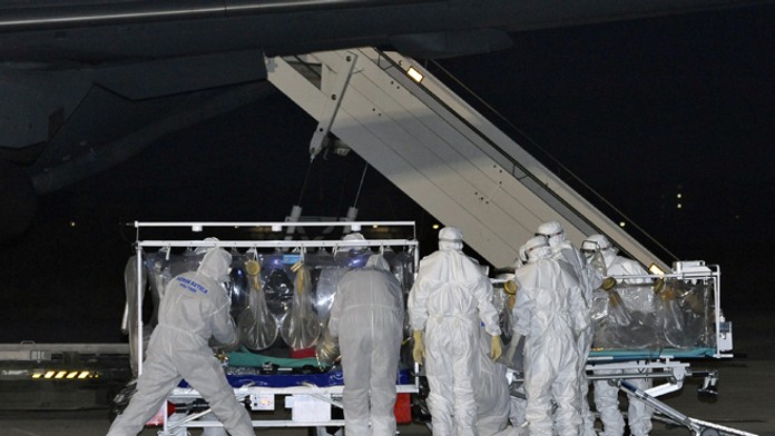 Taliana s ebolou previezli do Ríma.