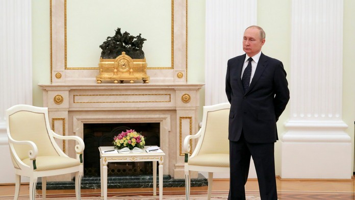 Putin zúri. Pre neúspech ruských vojsk na Ukrajine vyhodil osem generálov