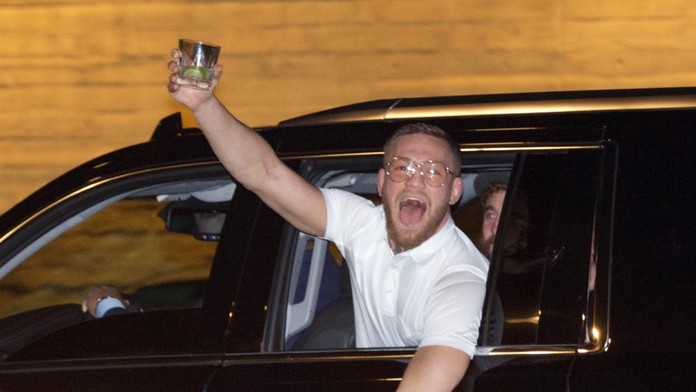 Princ Harry a Meghan prvýkrát medzi ľuďmi od zásnub