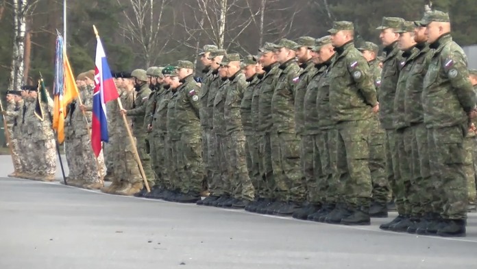 Slovenskí vojaci v Lotyšsku