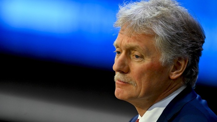 Kremeľ reaguje na Zelenského slová o výmene území: Všetci Ukrajinci, ktorí nebudú zničení, budú vyhnaní