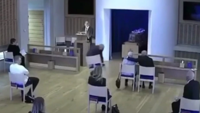 lara_sikana_komplet.mp4