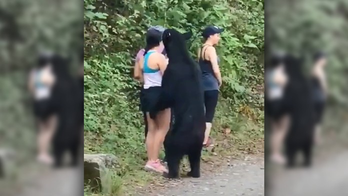 2307_Matky_a_dcery_23_07_P30_dnes_21_35__12___VOYO.mp4