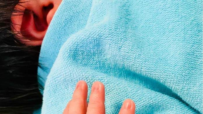 Liya, dcérka speváka Tarkana