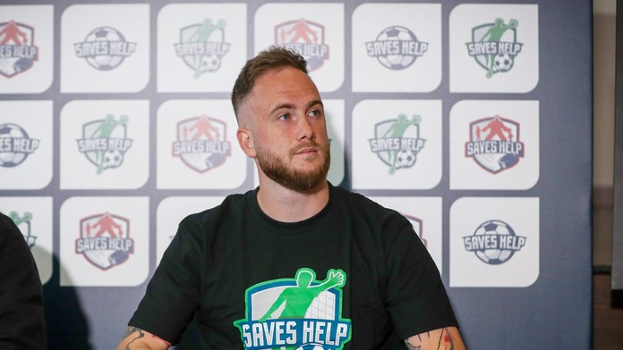 Kráča v otcových šľapajach. Dominik Holec mení klub