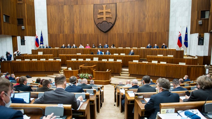 0212_Reflex_02_12_P20_dnes_17_25__12.mp4