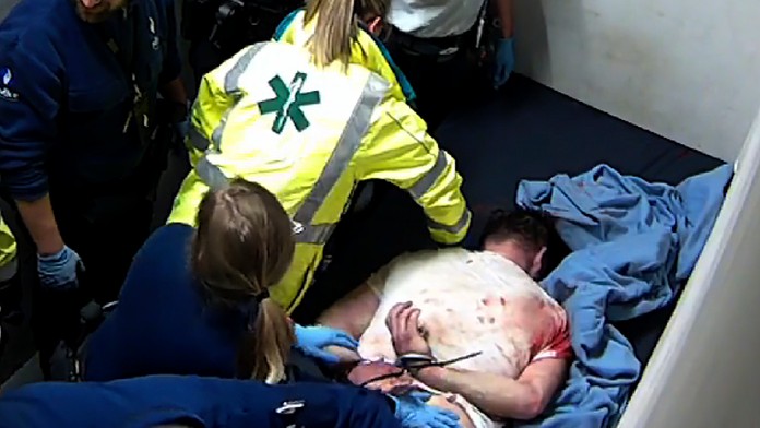 Lekárka kontroluje Jozefa Chovanca v cele