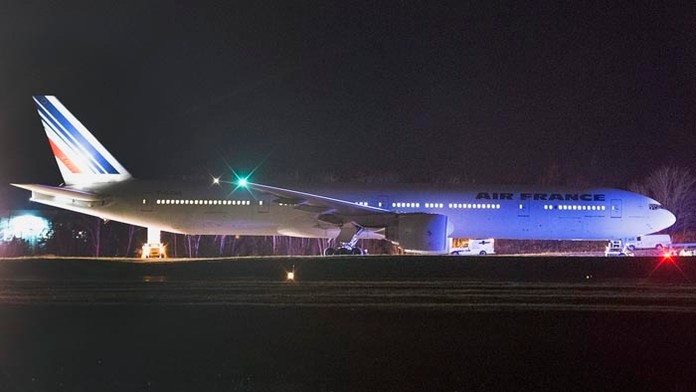 Núdzové pristátie lietadla Air France. (ilustračné foto)