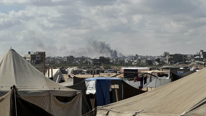 Izrael očakáva iránsky útok v najbližších dňoch. USA nariadili nasadenie raketovej ponorky