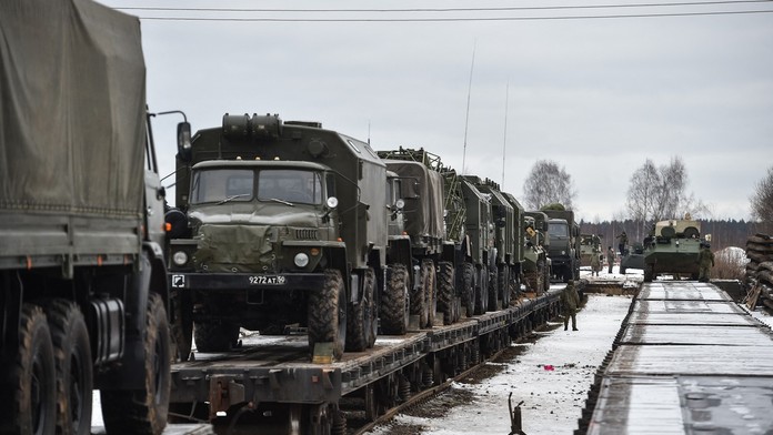 Prečo sa na Kyjev valí až 64-kilometrový vojenský konvoj? Putin plánuje získať jednu obrovskú strategickú výhodu