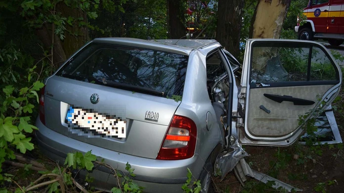 Nehoda medzi obcami Nové Sady a Šurianky.
