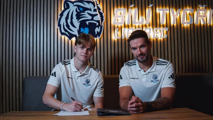 Život mladého slovenského hokejistu visel na vlásku. Syn bývalého reprezentanta podstúpil transplantáciu pečene