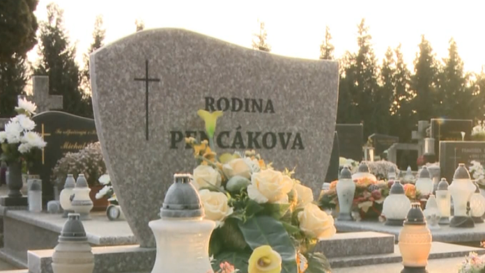 Pochovali neznámeho muža