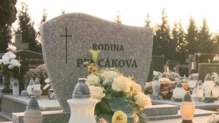 Pochovali neznámeho muža